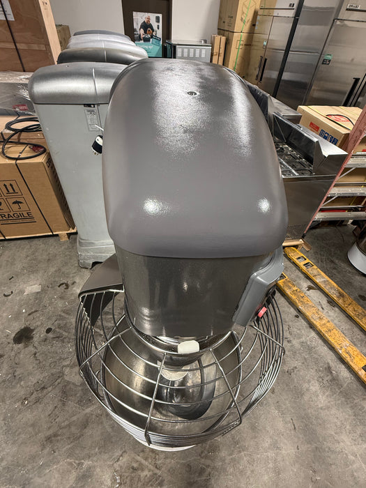 Hobart Legacy HL1400 140 Quart Planetary Mixer